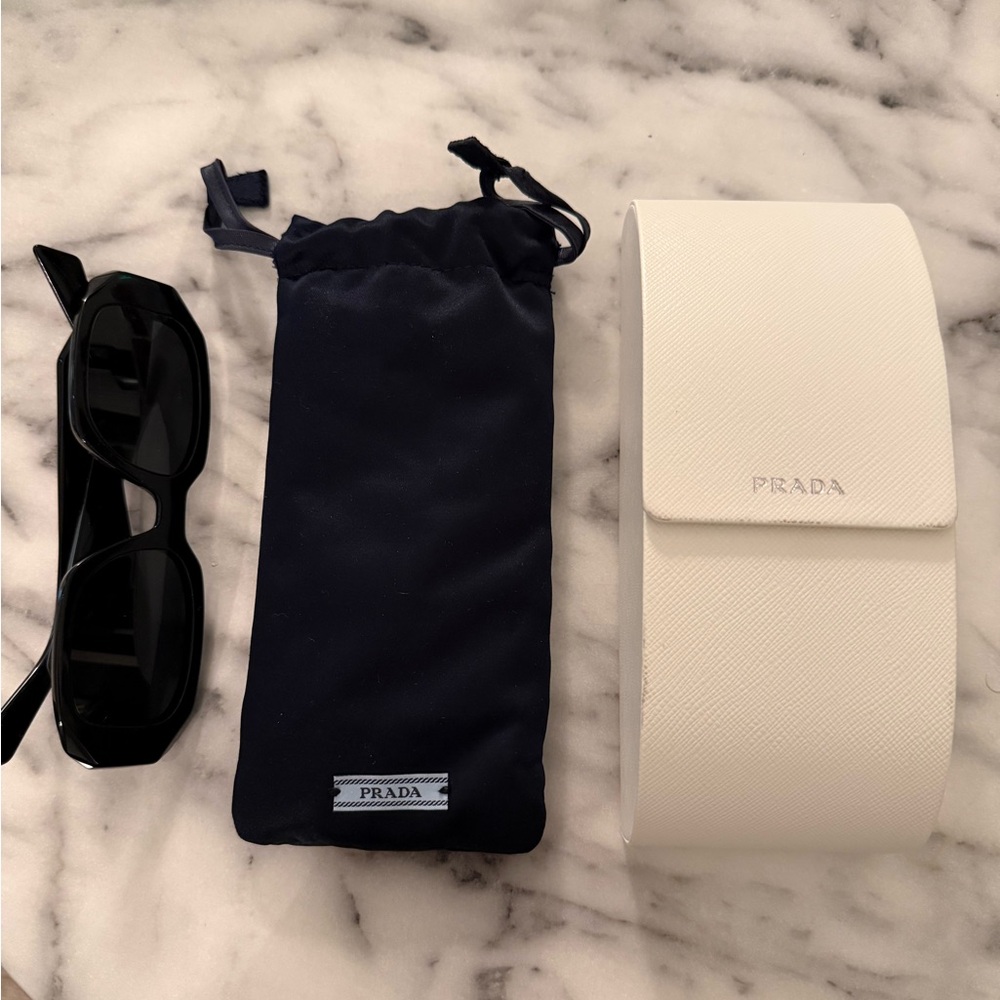 Prada Symbole Rectangular Sunglasses With Box And… - image 6